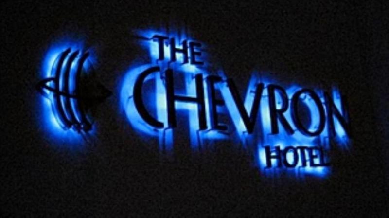 The Chevron Hotel Bangalore Extérieur photo